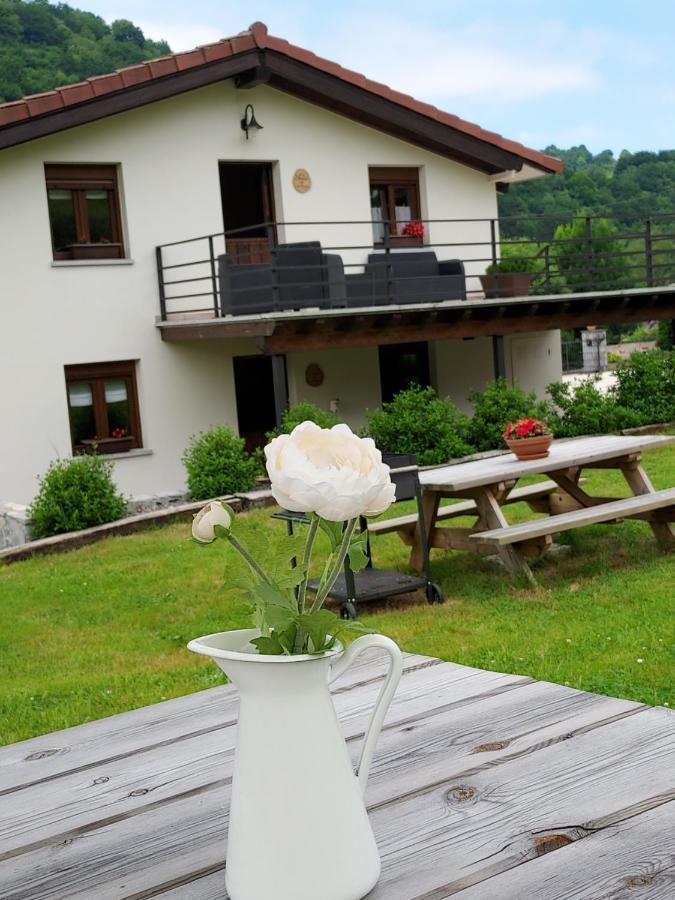 Apartamento La Teyera II Onís Exteriör bild